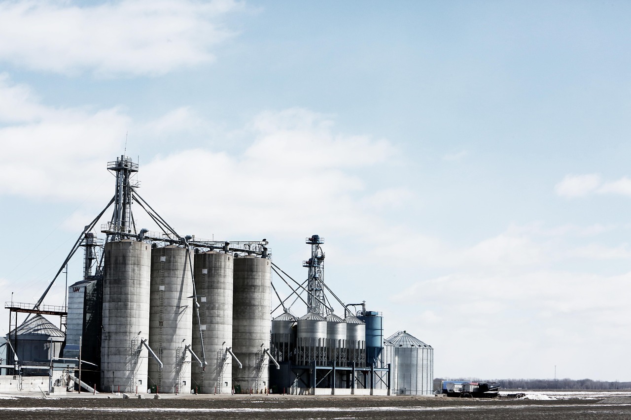 engineering, fuel, gas holders, industry, natural gas, petroleum, silos, nature, sky, blue industry